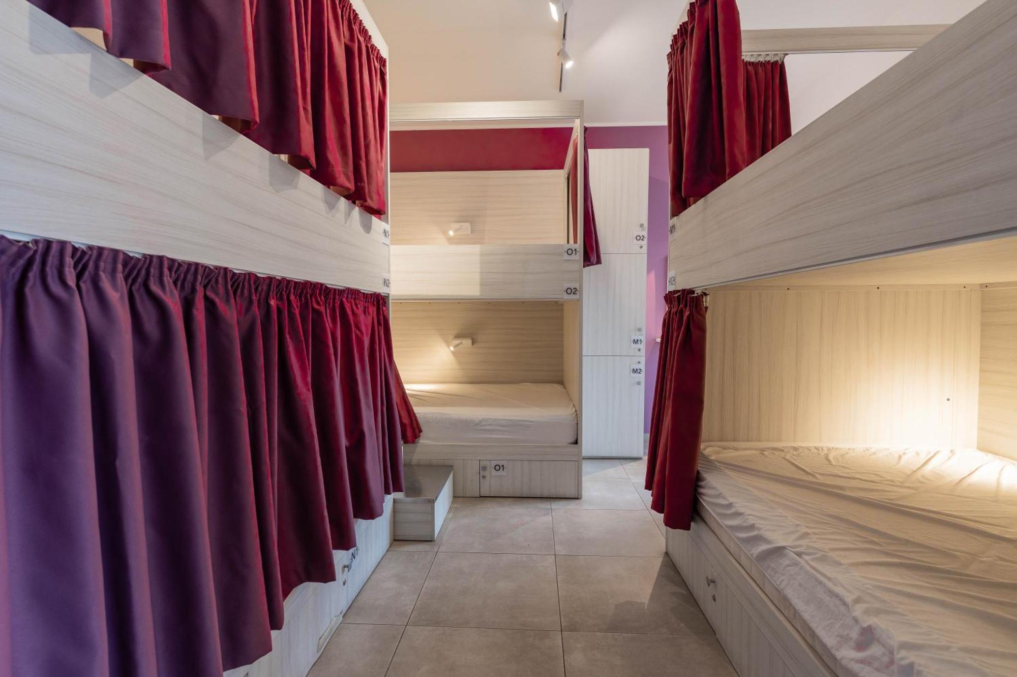 The Rose Hostel Saint Julian's ภายนอก รูปภาพ